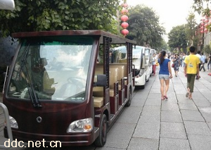  纵横通电动观光车价格